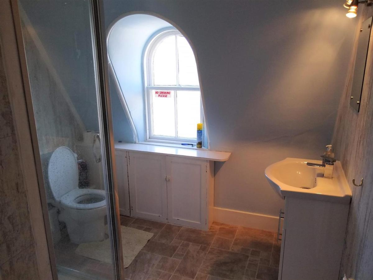 Solheim&Carradale Guest Houses Lerwick Extérieur photo