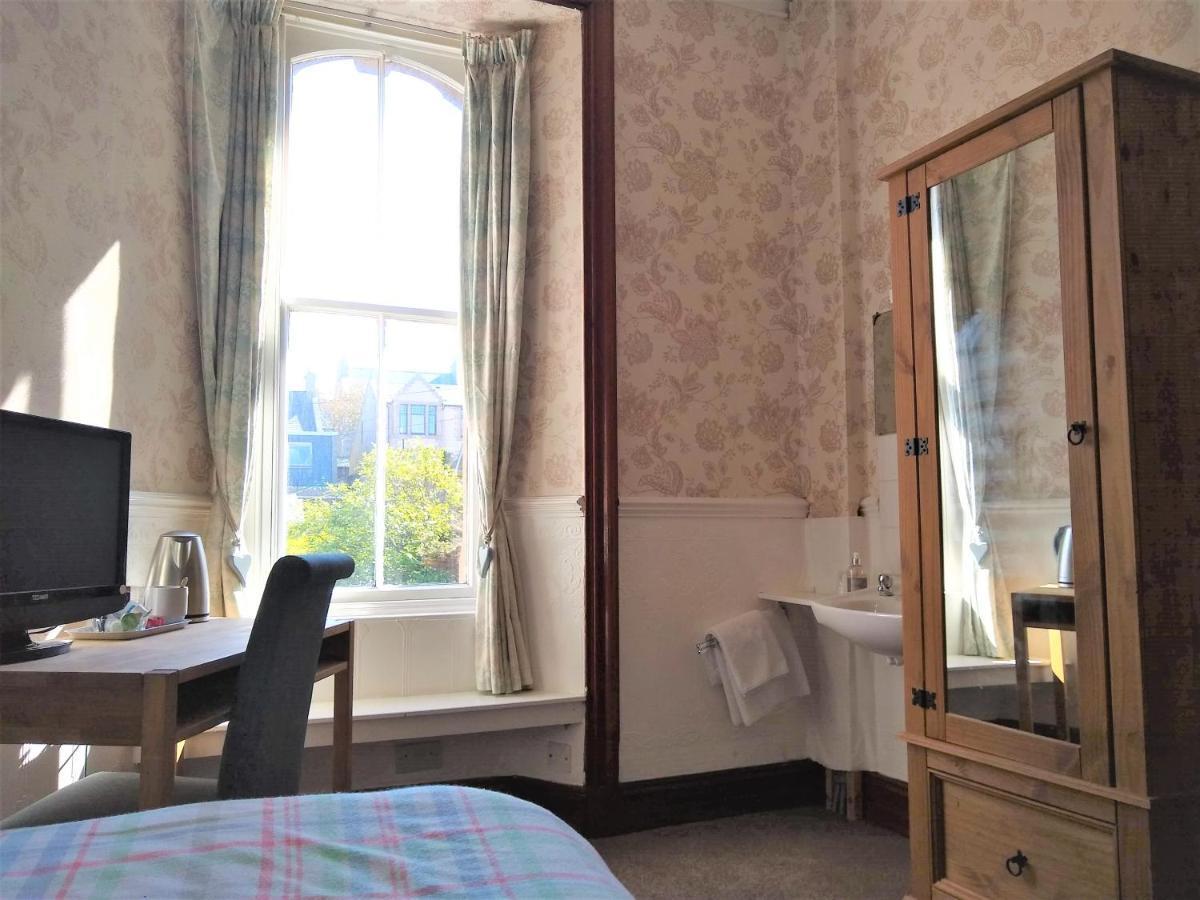 Solheim&Carradale Guest Houses Lerwick Extérieur photo